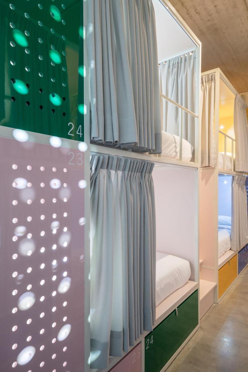 Temmu Co-Living Vandrerhjem Bandung Eksteriør bilde